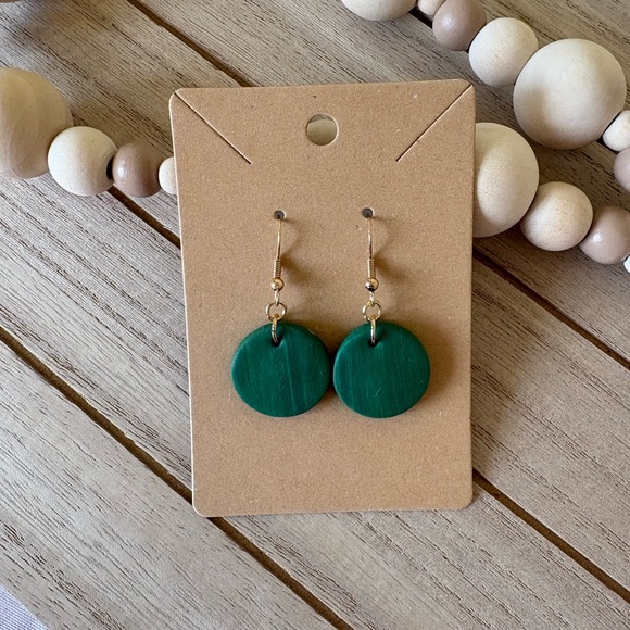 Green Circle Drop Earrings – Lightweight Handmade Dangle Earrings - Picture 5 of 7